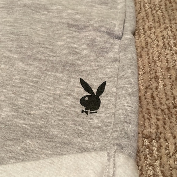 Playboy by pacsun shorts size L 💕 - Picture 2 of 3